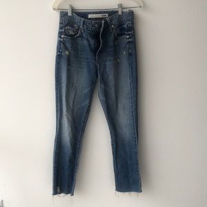 High waisted jeans 👖